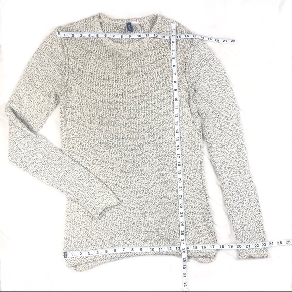 H&M Divided Sweater Women's XS Gray Knit - Picture 6 of 6